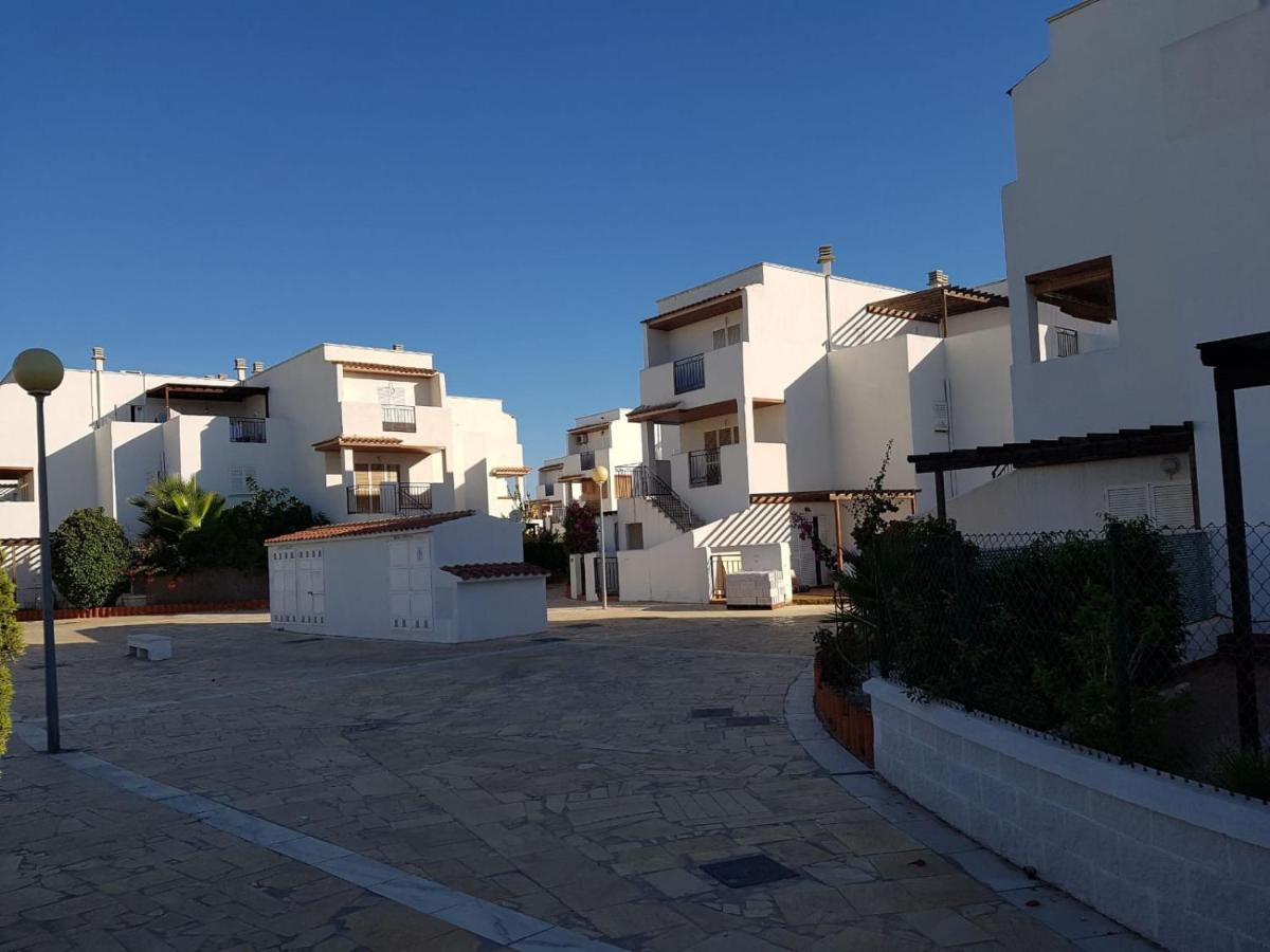 Apartamento En Primera Linea De Vera Playa Naturista! Exterior photo
