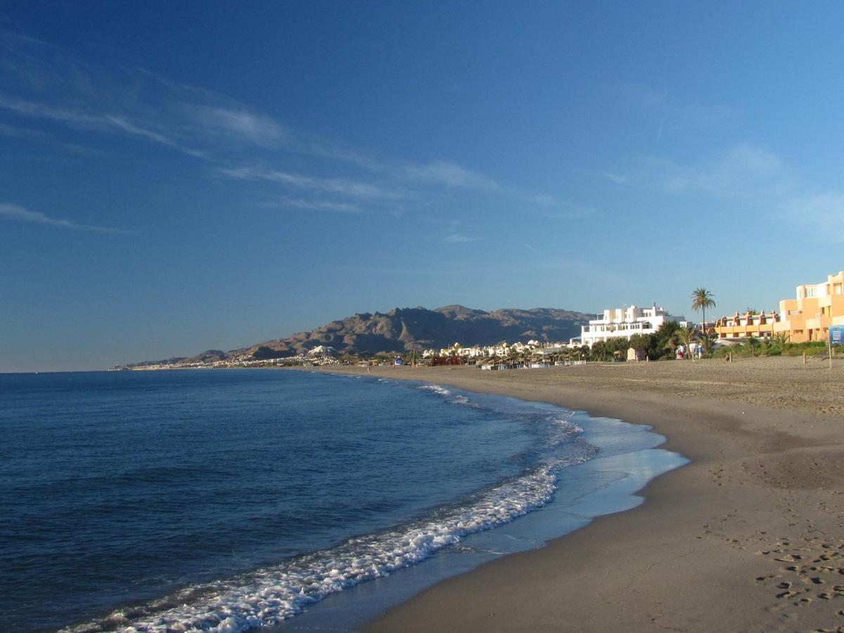 Apartamento En Primera Linea De Vera Playa Naturista! Exterior photo
