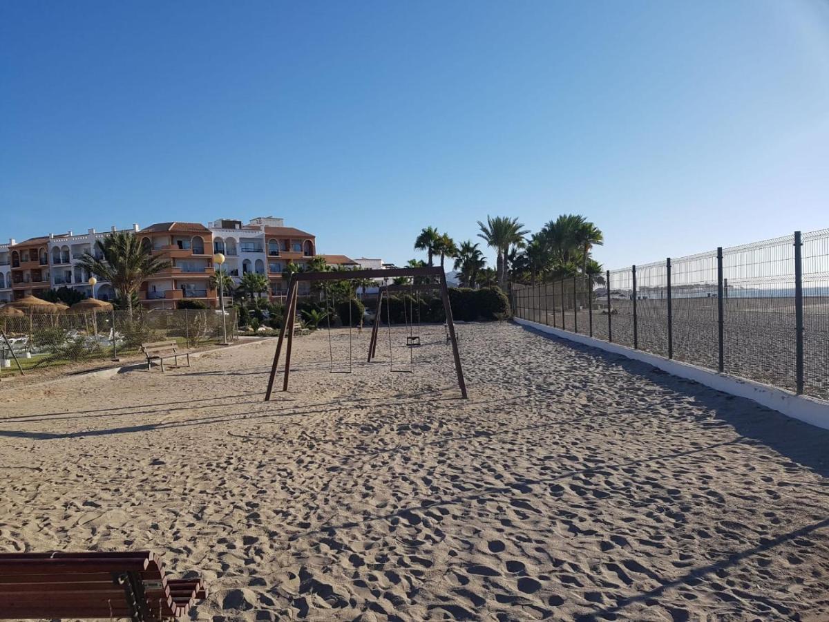Apartamento En Primera Linea De Vera Playa Naturista! Exterior photo