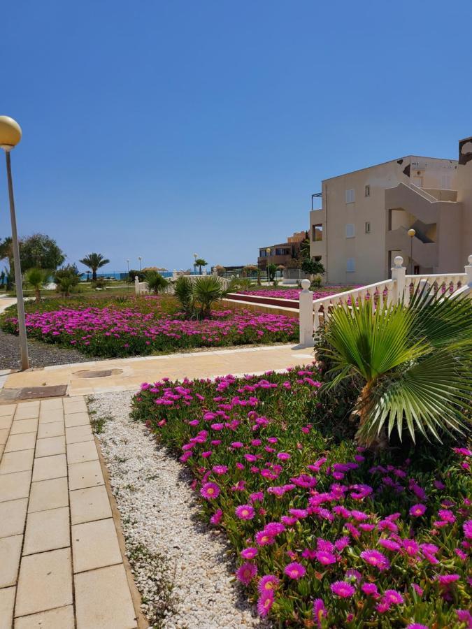 Apartamento En Primera Linea De Vera Playa Naturista! Exterior photo
